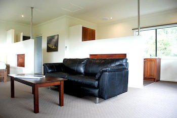 Deville At Healesville - Great Ocean Road Tourism 15