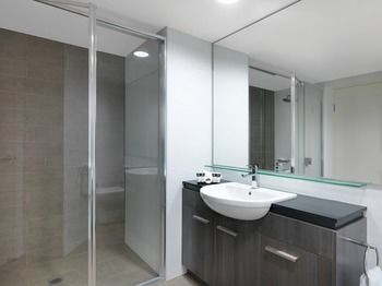 Adina Apartment Hotel Sydney Airport - Great Ocean Road Tourism 12