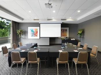 Adina Apartment Hotel Sydney Airport - Great Ocean Road Tourism 28