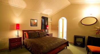 Riverwood Downs Mountain Valley Resort - Great Ocean Road Tourism 16