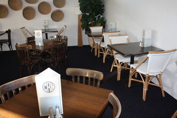 Crossroads Hotel Liverpool - Great Ocean Road Tourism 39