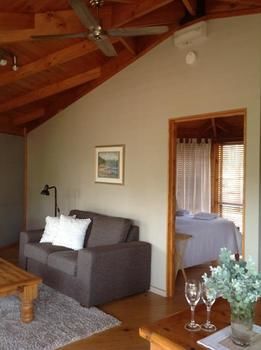 Buffs At Pokolbin - Great Ocean Road Tourism 4