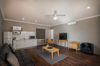 Akuna Motor Inn And Apartments - Great Ocean Road Tourism 12