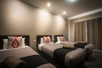 Akuna Motor Inn And Apartments - Great Ocean Road Tourism 22