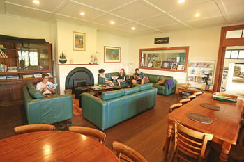 Pittwater YHA - Hostel - Great Ocean Road Tourism 5