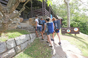 Pittwater YHA - Hostel - Great Ocean Road Tourism 9