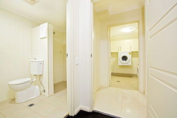 Astina Serviced Apartments - Central - Great Ocean Road Tourism 0