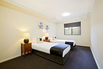 Astina Serviced Apartments - Central - Great Ocean Road Tourism 4