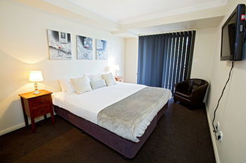 Astina Serviced Apartments - Central - Great Ocean Road Tourism 5