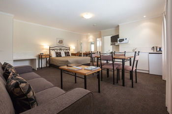 Yarra Gables Motel - Great Ocean Road Tourism 33