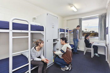 Melbourne Metro YHA - Hostel - Great Ocean Road Tourism 11