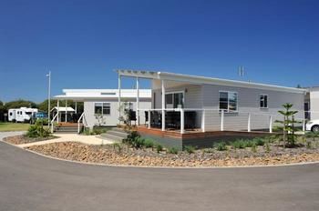 Stockton NSW Great Ocean Road Tourism