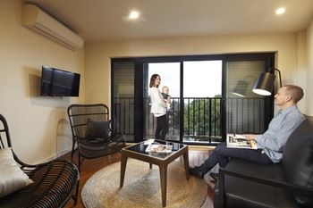 Randwick Central Suites - Great Ocean Road Tourism 9