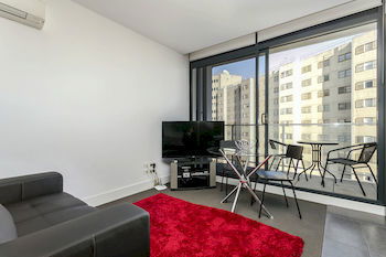 Amazing Accommodations South Yarra - Great Ocean Road Tourism 9