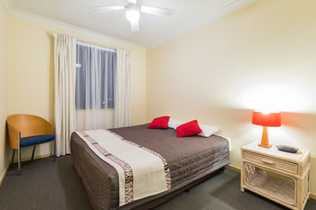The Brighton Apartments - Great Ocean Road Tourism 5