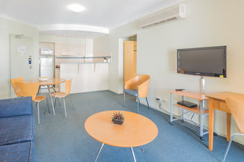 The Brighton Apartments - Great Ocean Road Tourism 14