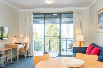 The Brighton Apartments - Great Ocean Road Tourism 17