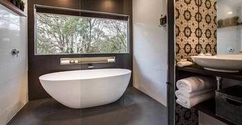 White Gates Cottage - Great Ocean Road Tourism 0