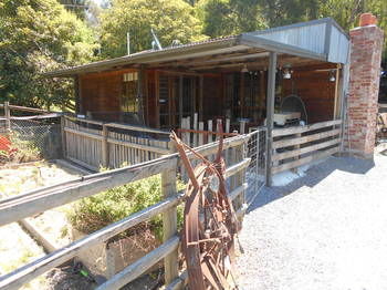 A Twist Of Willow - Great Ocean Road Tourism 14