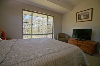 Moonee Beach Executive Retreat - Great Ocean Road Tourism 12