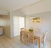 The Noosa Sound Holiday Collection