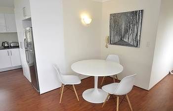 Balmain 3 Mont Furnished Apartment - Great Ocean Road Tourism 2