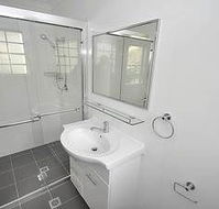 Balmain 4 Mont Furnished Apartment - Great Ocean Road Tourism