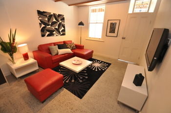 Camperdown 21 Brigs Furnished Apartment - Great Ocean Road Tourism 4