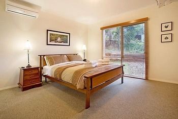 Annie's Escape In Warburton - Great Ocean Road Tourism 1