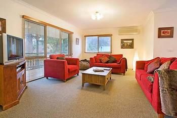 Annie's Escape In Warburton - Great Ocean Road Tourism 4