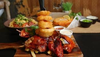 The Criterion Pub And Kitchen Carrington - Great Ocean Road Tourism 6