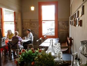 The Criterion Pub And Kitchen Carrington - Great Ocean Road Tourism 7