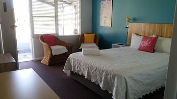 Karuah Gardens Motel - Great Ocean Road Tourism 12