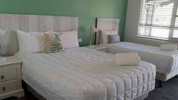 Karuah Gardens Motel - Great Ocean Road Tourism 18