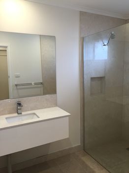 Ivy Units Glen Waverley - Great Ocean Road Tourism 1