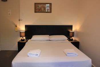 Hotel St Leonards - Great Ocean Road Tourism 3