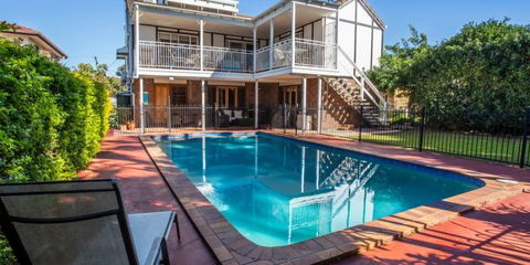 Ainslie Manor BandB - Great Ocean Road Tourism 1