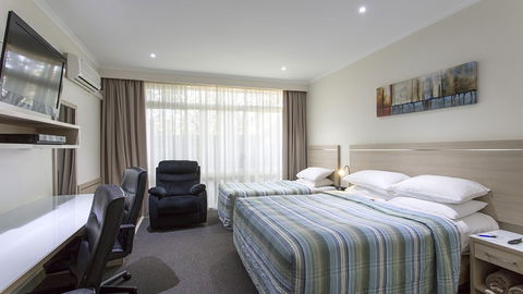 BEST WESTERN Aspen And Apartments - Great Ocean Road Tourism 0