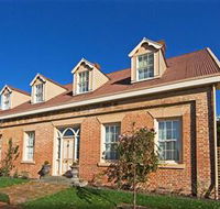 Racecourse Inn - The - Great Ocean Road Tourism
