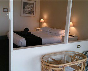 Abel Tasman Airport Motor Inn - Great Ocean Road Tourism 2