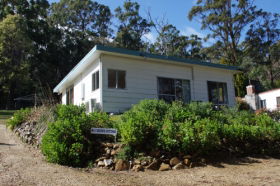Classic Cottages S/C Accommodation - Great Ocean Road Tourism 0