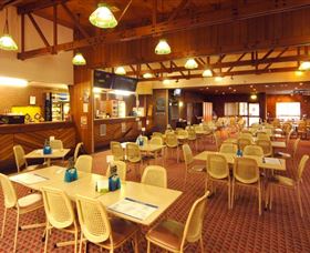 Seabrook Hotel Motel - Great Ocean Road Tourism 1