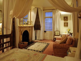 Alice's Cottages & Spa Hideaways - Great Ocean Road Tourism 1