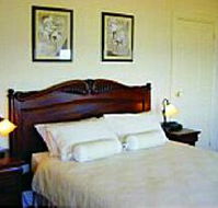 Madsen - The - Great Ocean Road Tourism