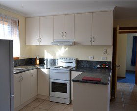 All Inn Strahan Holiday Units - Great Ocean Road Tourism 3