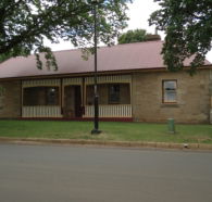 Christopher Hall's Colonial Accommodation - Great Ocean Road Tourism