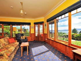 Beauty Point's Pomona Spa Cottages - Great Ocean Road Tourism 1