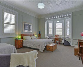 Mt Lyell Anchorage - Great Ocean Road Tourism 2