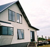 Sea View Cottages - Netherby Downs and A C View Cottage - Great Ocean Road Tourism