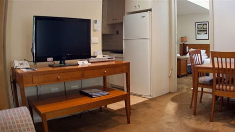 Alzburg Resort Mansfield - Great Ocean Road Tourism 4